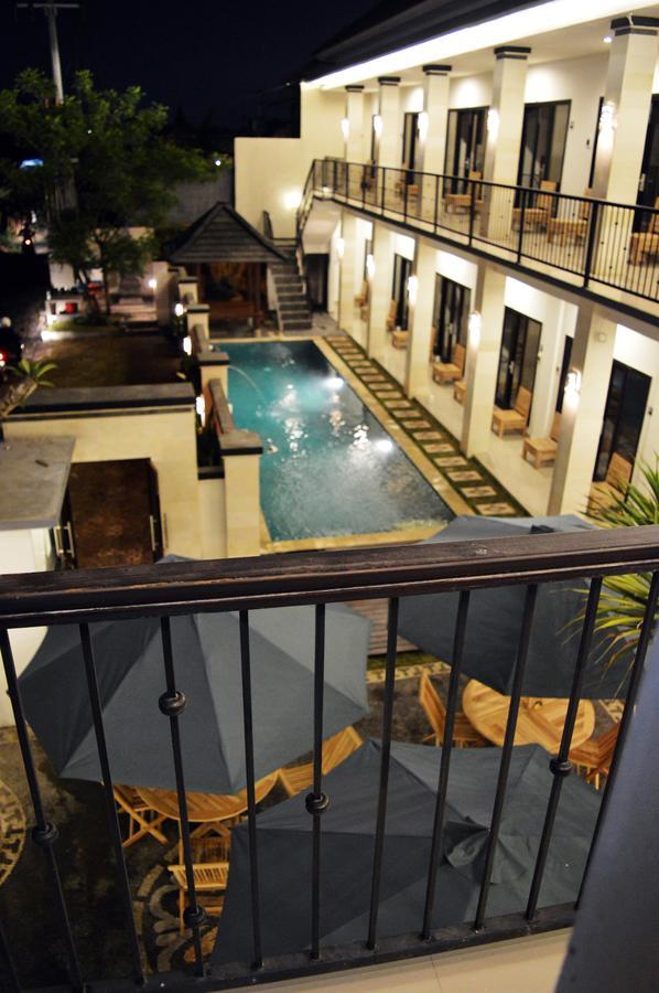 Tirtha Canggu Suites Bagian luar foto